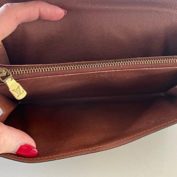 Louis Vuitton Monogram Sarah Wallet with Crossbody WOC Chain & Insert Included - Picture 13 of 16